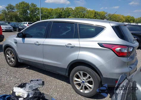 2017 Ford Escape Se z USA, uszkodzony, nr VIN 1FMCU0GD3HUE29840